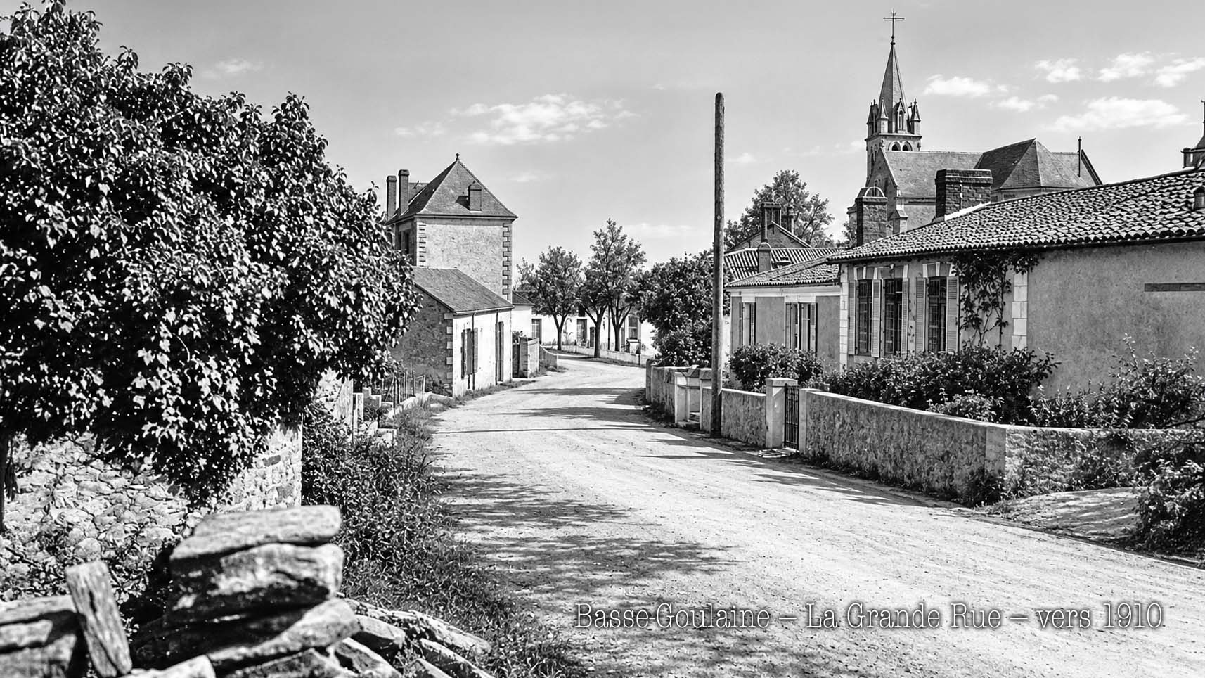 Photographie historique de Basse-Goulaine — Studio Lebozam