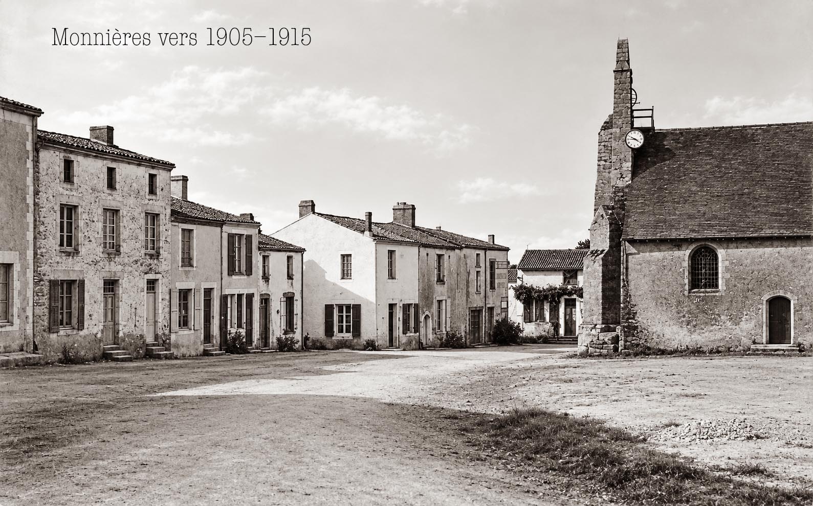 Photographie historique de Monnières — Studio Lebozam